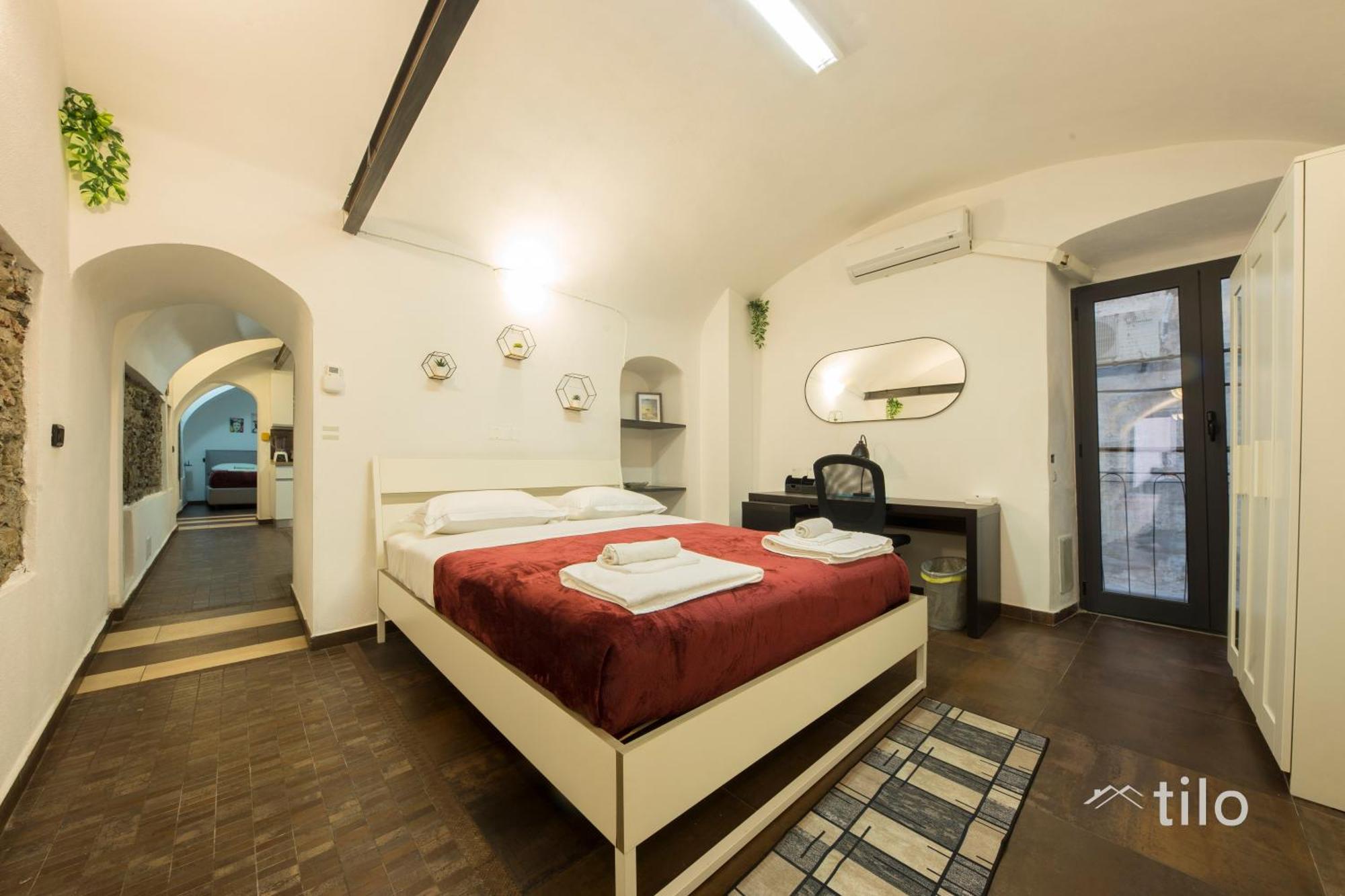 Ferry 1m Family, Free Wifi & Netflix Ac, By Tilo * Genua