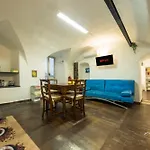 Ferry 1M Family, Free Wifi & Netflix Ac, By Tilo